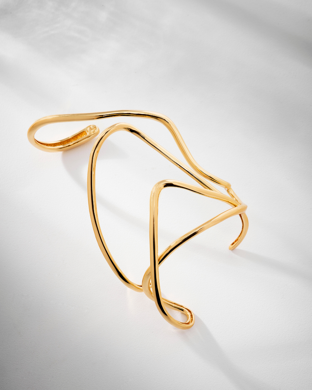 Miragem Hand Bracelet