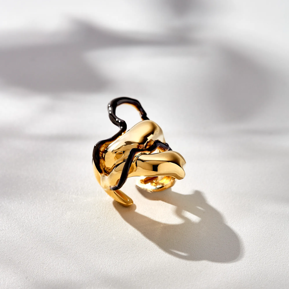 Vanessa Ring