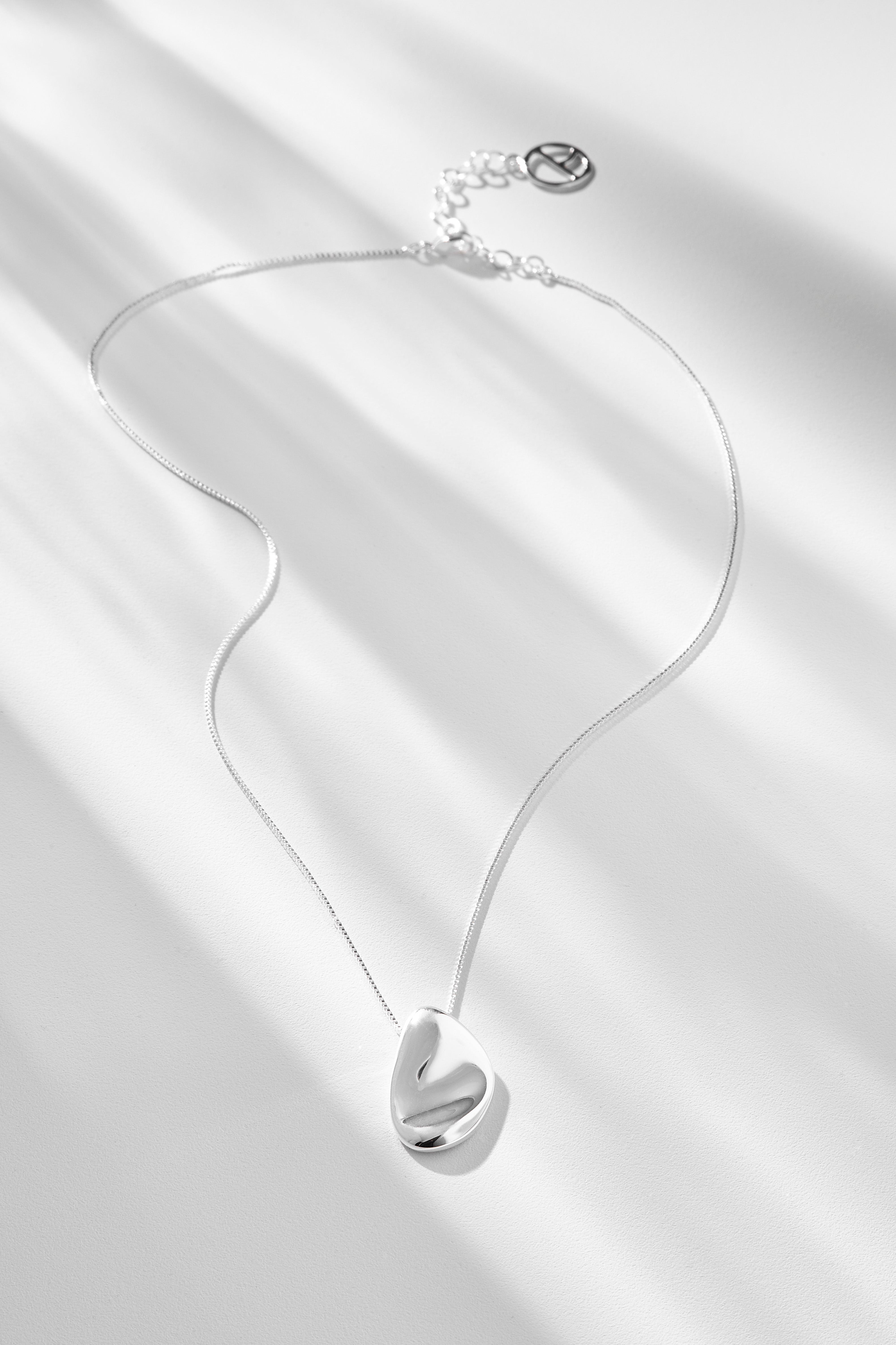 Orla Necklace