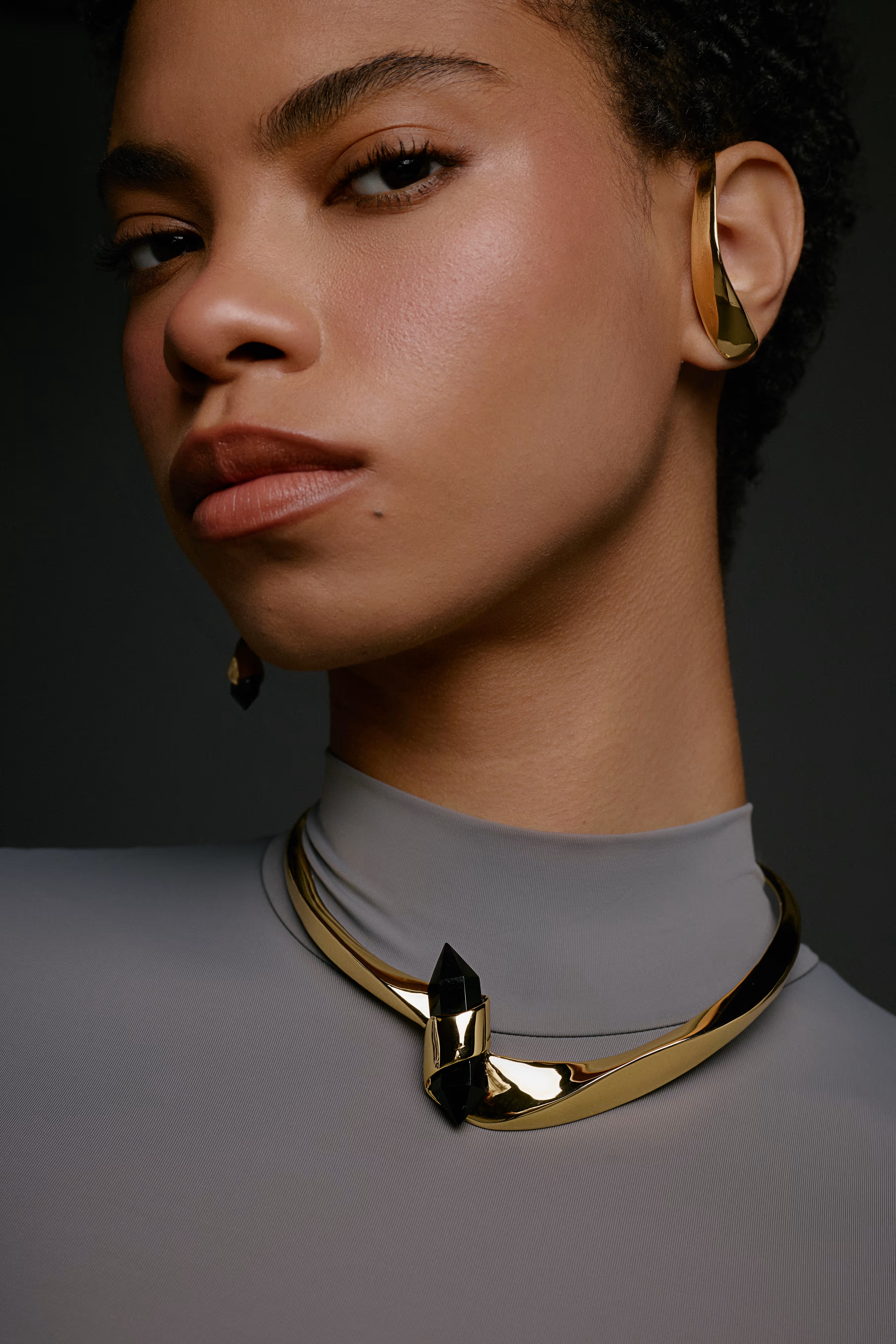 Dualis Choker