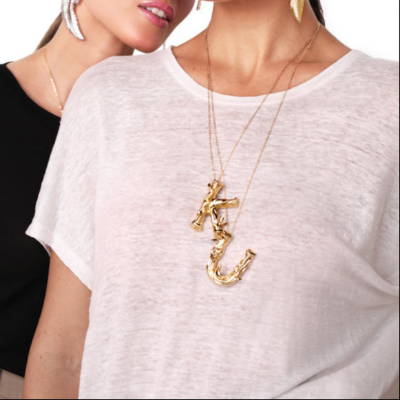 Identidade U Necklace