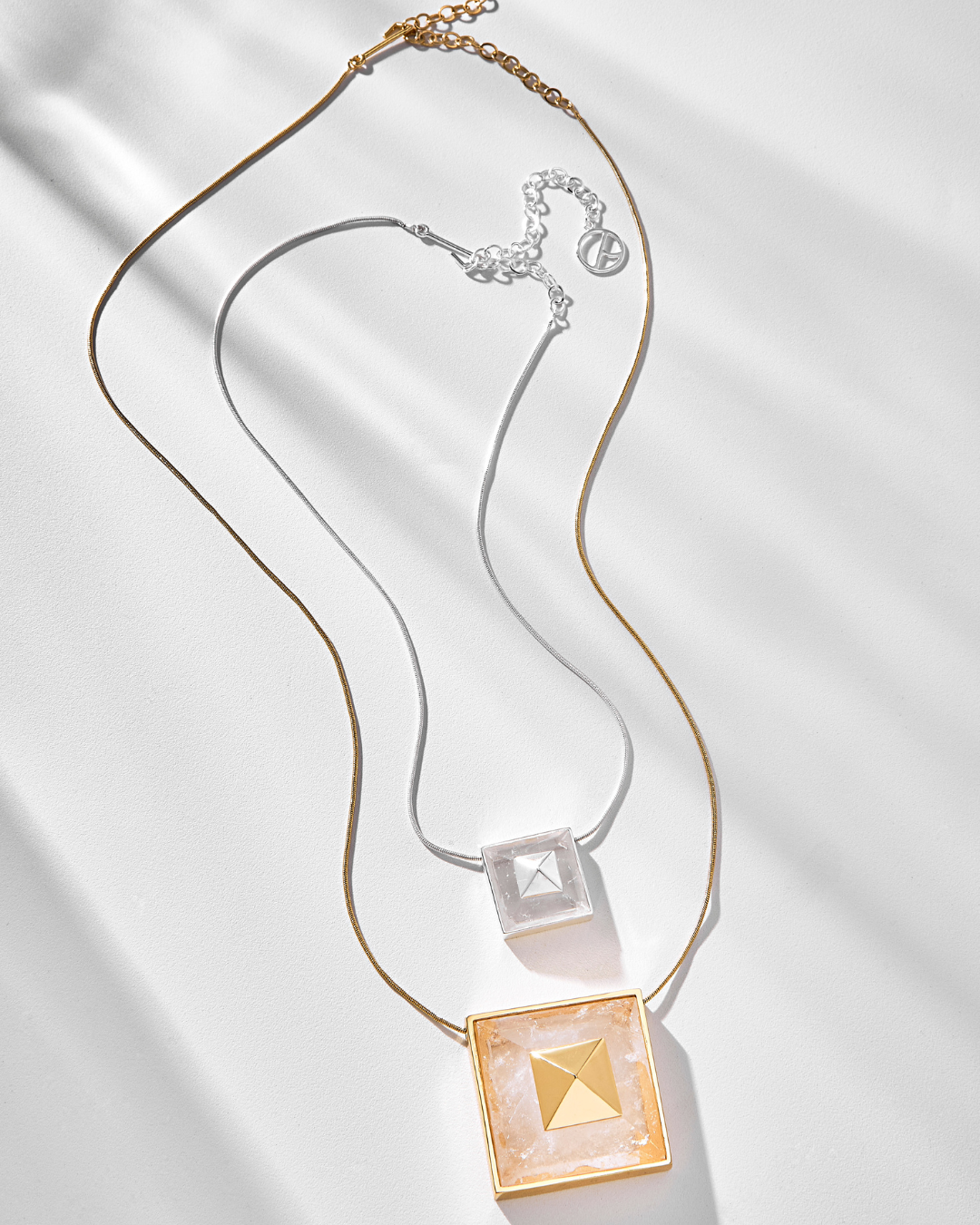 Vértice Necklace