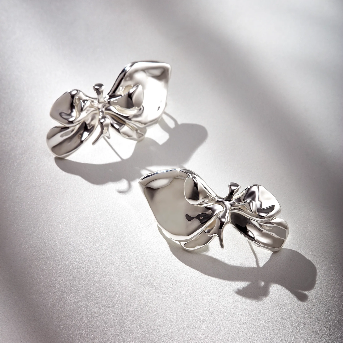 Flora Earcuff