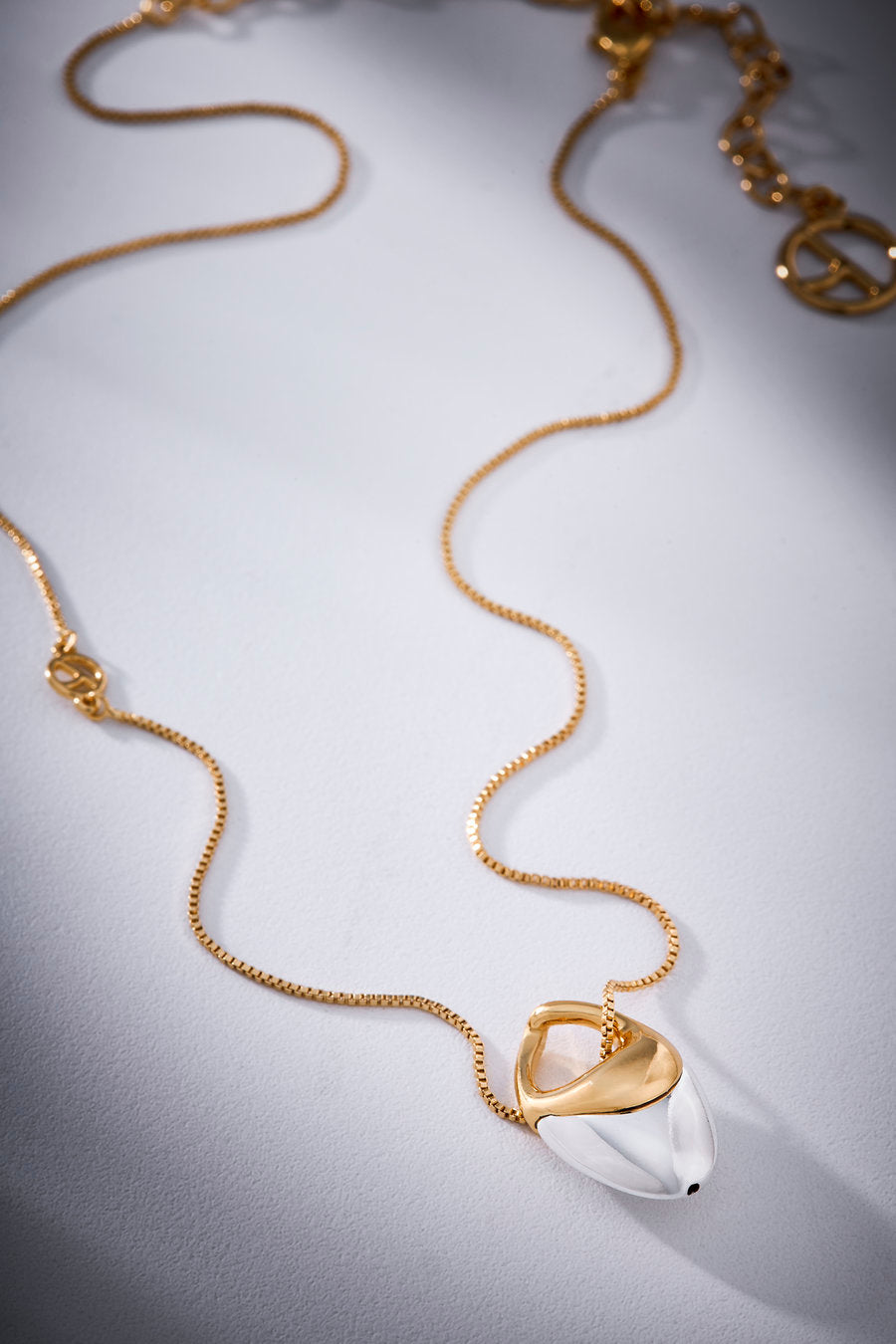 Fluire Necklace