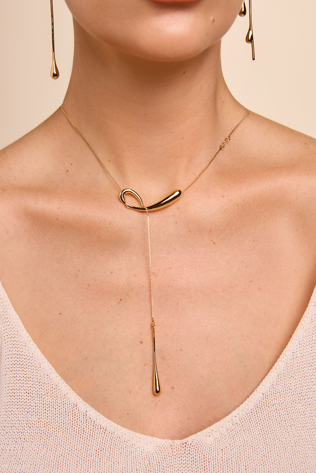 Escorrente Necklace