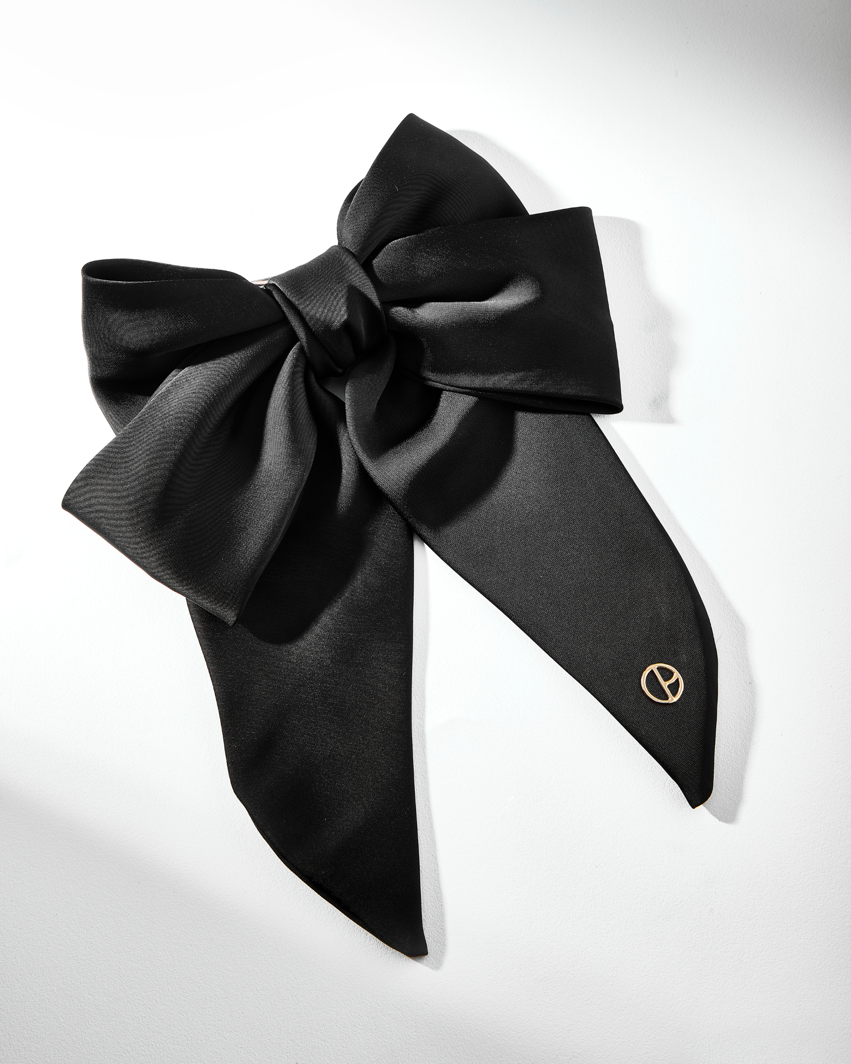 Alika Black Tie